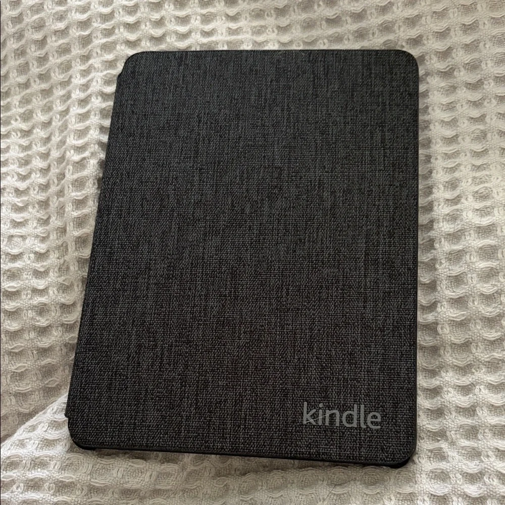 Kindle Paperwhite Black Fabric Case cover - Picture 1 of 4